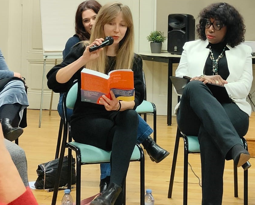 Anouk LEJCZYK nous parle de son expérience de bûcheronne et d’écrivaine